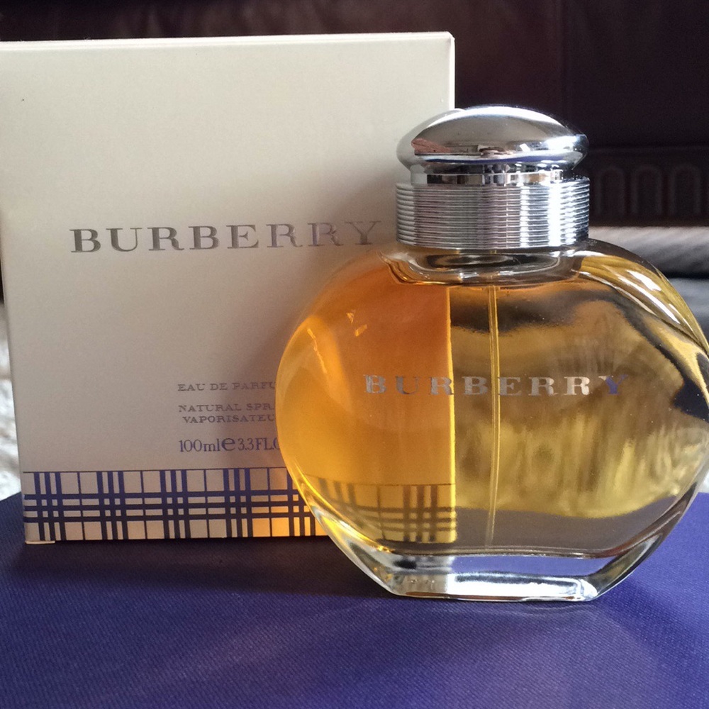 Burberry Eau De Parfum Spray